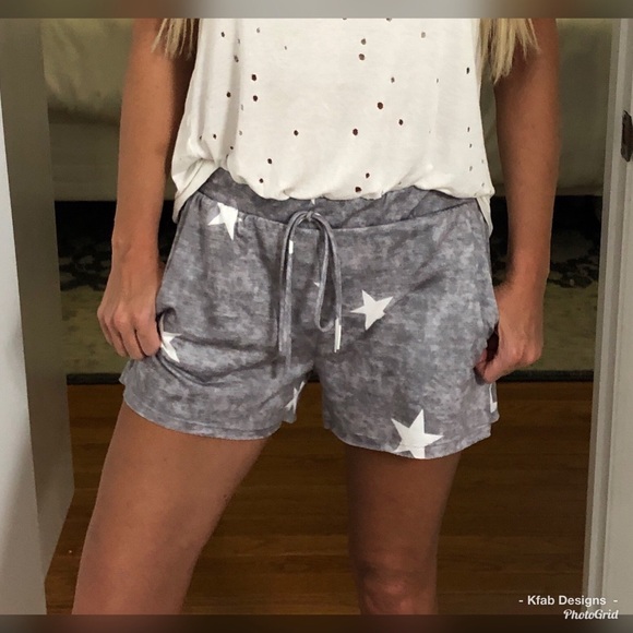 LAST 1! 🥰 Amazing French Terry 🌟 Star Shorts! - Picture 7 of 8